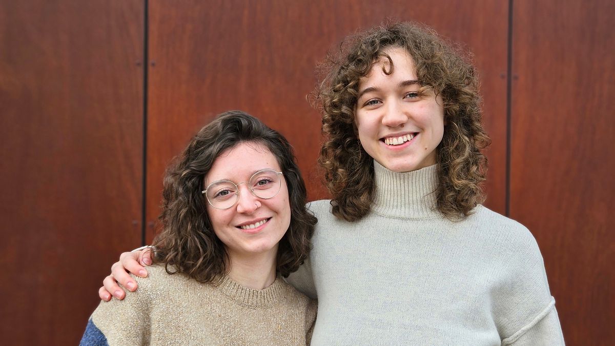 zur Vergrößerungsansicht des Bildes: Florentine Stacho und Caterina Khobta