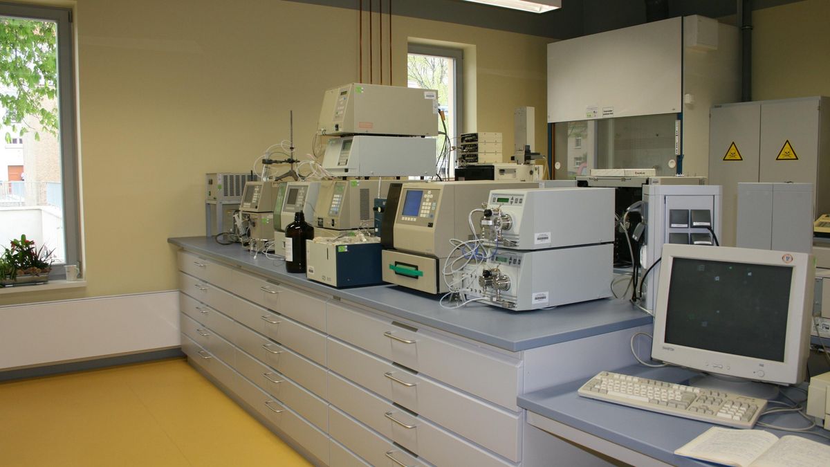Laborraum HPLC