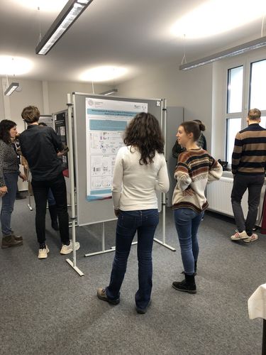 Current research results were discussed intensively in the two poster sessions, photo: Uwe Müller