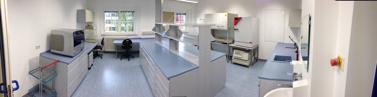 zur Vergrößerungsansicht des Bildes: Darstellung renovierter Laborräume